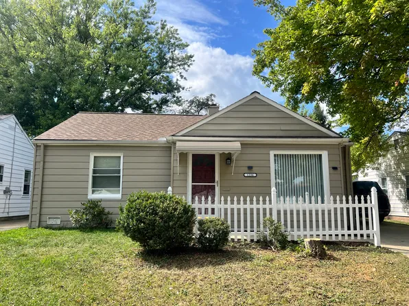 1236 Orchard Heights Dr, Mayfield Heights, OH 44124