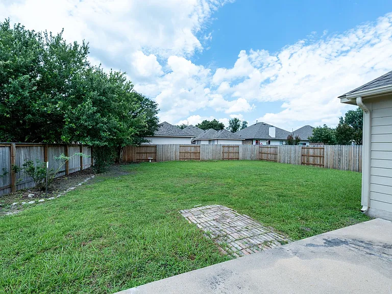 11516 Sunny Creek Ln — Photo 16