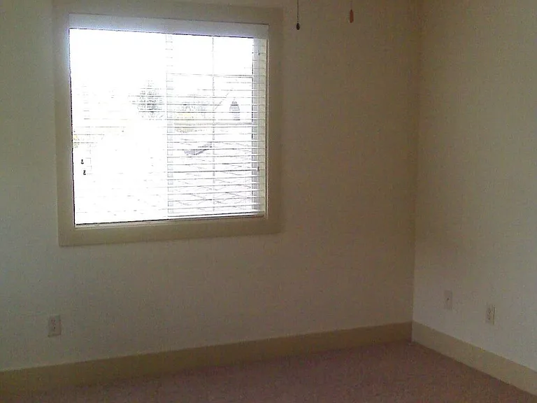 2131 S Amy Ave — Photo 11