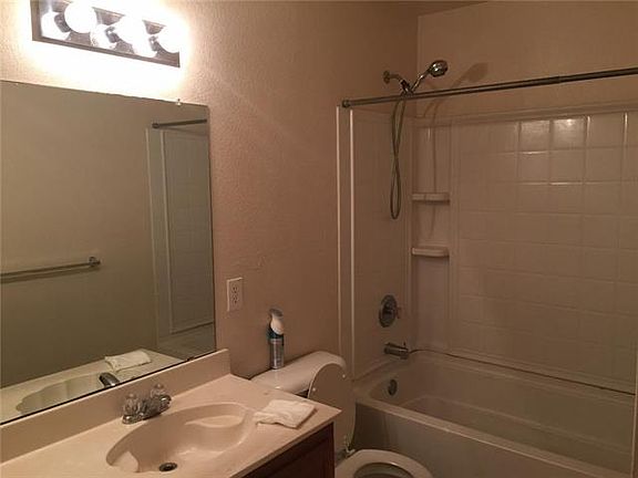 5th image of 8424 Cotton Valley Ln