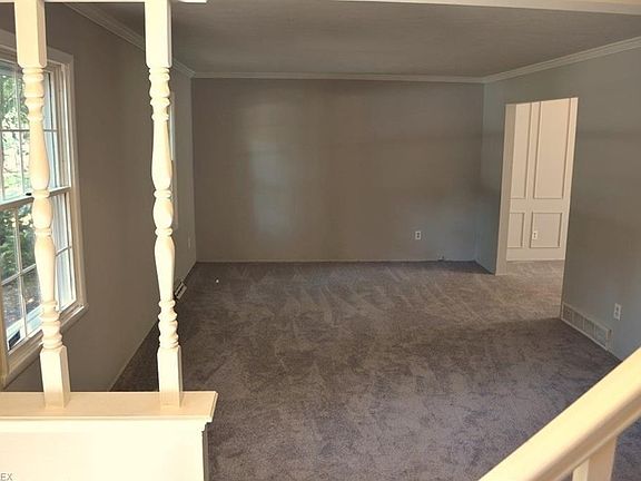 4th image of 5745 Argyle Dr
