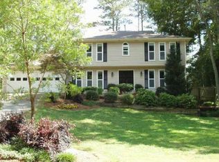 4375 Mabry Ln, Roswell, GA 30075