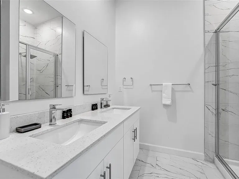 637 Trikomo Dr — Photo 30