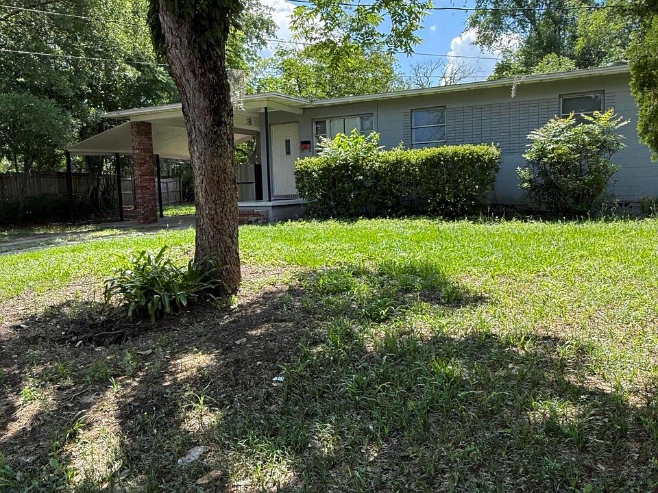 2nd image of 4910 RHODE ISLAND Court