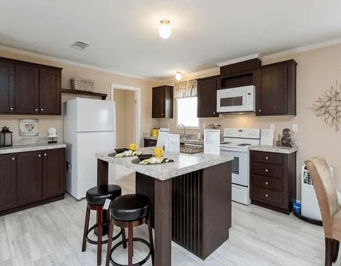 5th image of 14010 Satin Grove Dr