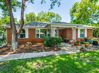 8061 Fall River Dr, Dallas, TX 75228