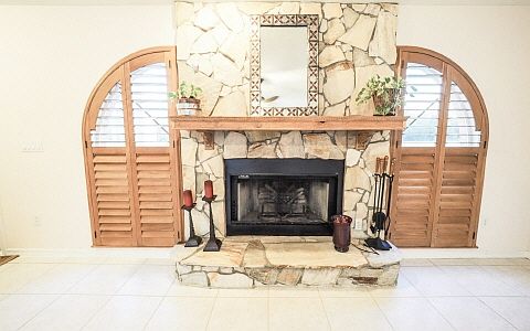 3rd image of 3016 Peachtree Dr
