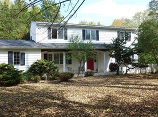 56 Onderdonk Rd, Warwick, NY 10990