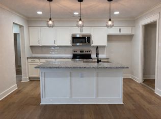 604 12th St SE, Paris, TX 75460