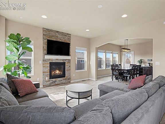 4th image of 7259 Silver Moon Dr