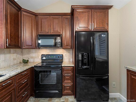 4th image of 4605 S Yosemite Street #38