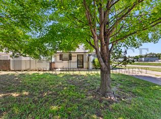 1833 S Saint Clair Ave, Wichita, KS 67213
