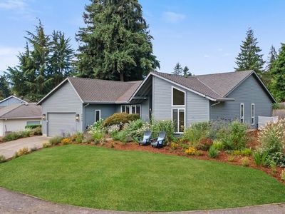 2564 Bronco Ct, West Linn, OR, 97068