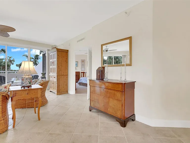 5051 N Highway A1A #6 — Photo 9
