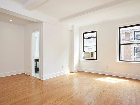 3rd image of 175 W 73rd St APT 11E