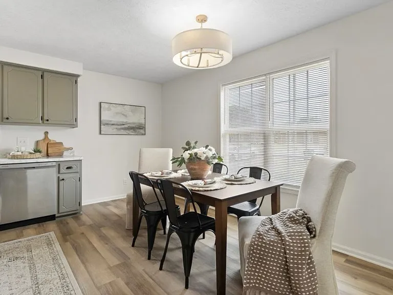 2424 Calico Ct — Photo 15