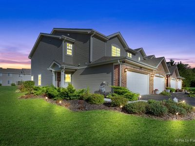 1129 Amber Dr, Cary, IL, 60013