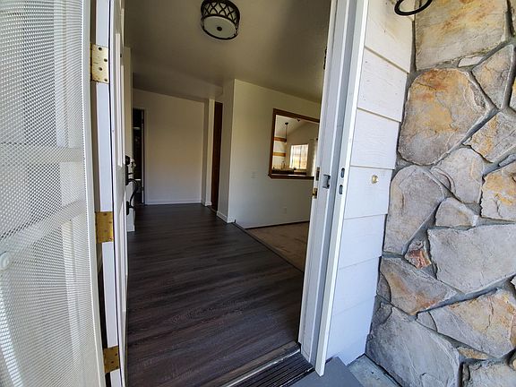 2nd image of 16657 Lone Hill Dr