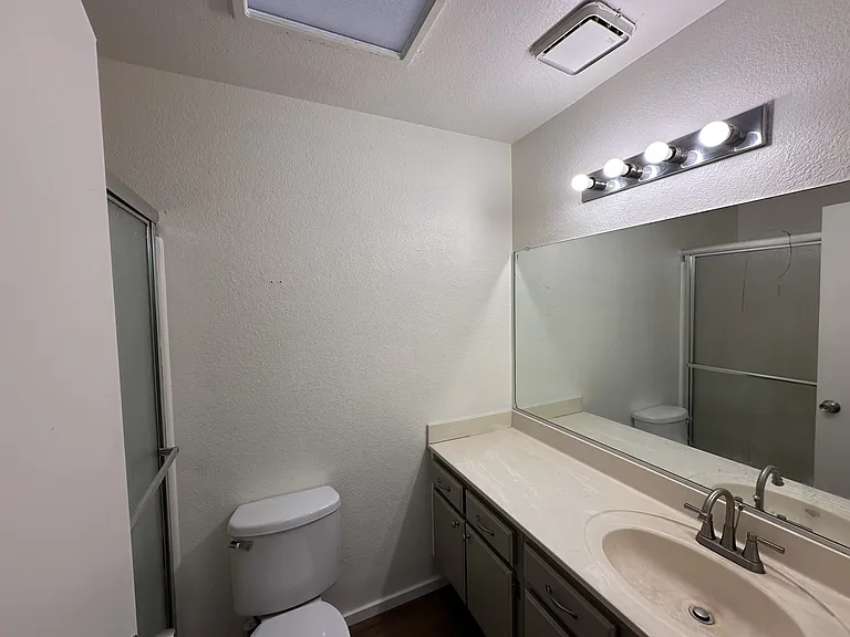1219 E Avenue R7 — Photo 11
