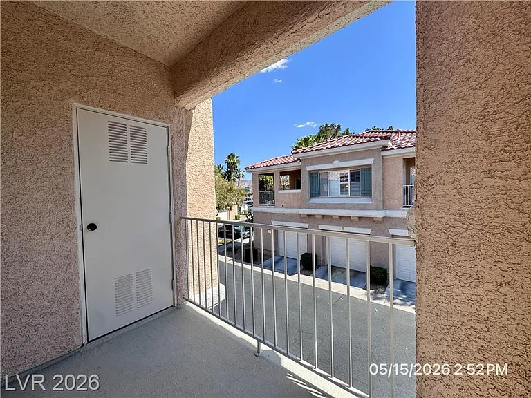 251 S Green Valley Pkwy #2421 — Photo 20