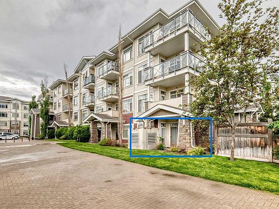 2nd image of 22 Auburn Bay Line SE #111
