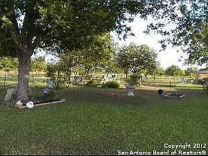 5th image of 402 E County Road 678