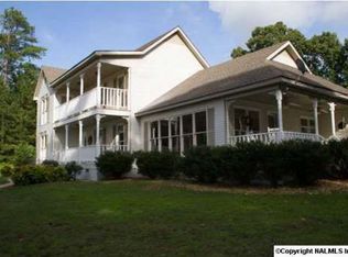 507 Dogwood Pl SW, Decatur, AL 35603