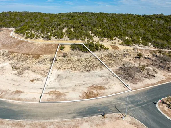 126 Stoneledge Dr, Fredericksburg, TX 78624