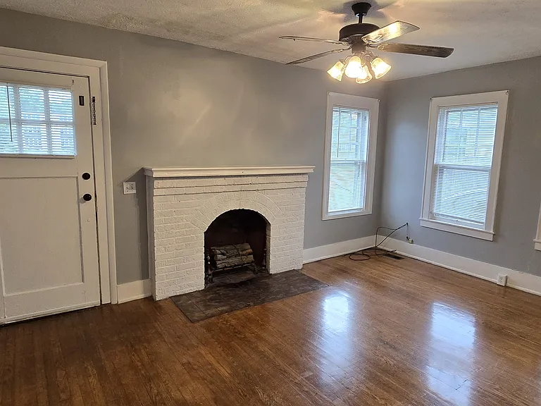 407 Beatty Ave — Photo 3