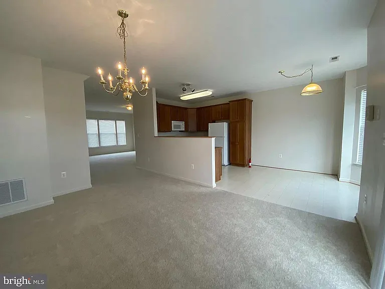 5215 Drakes Ct — Photo 6