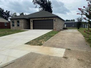 121 Rosewood Dr, Trumann, AR 72472