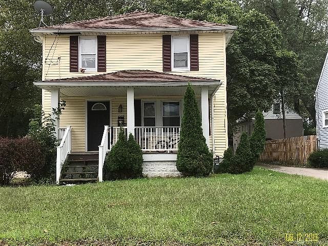 1st image of 669 N Saint Clair St