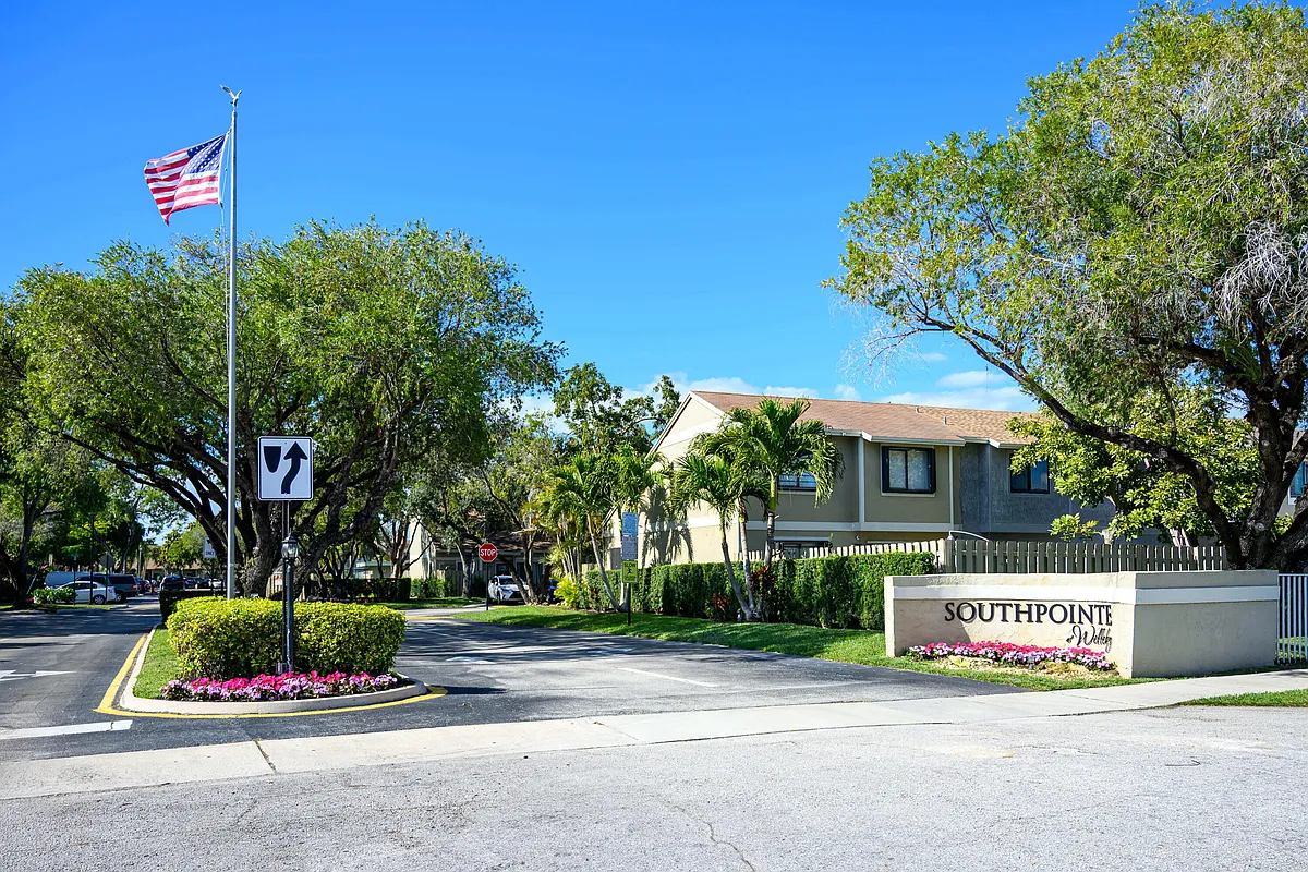 Building Photo - 11197 NW 37th St #0