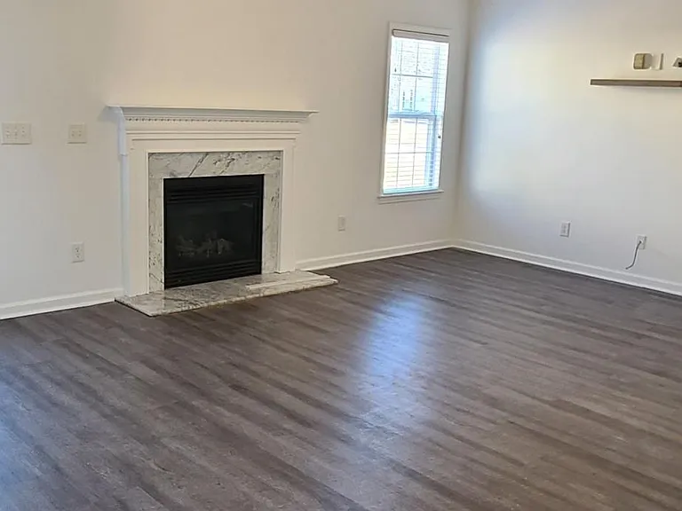 1200 Beeston Ct — Photo 3