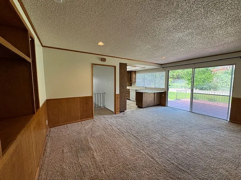 3653 Citrus Ave — Photo 6