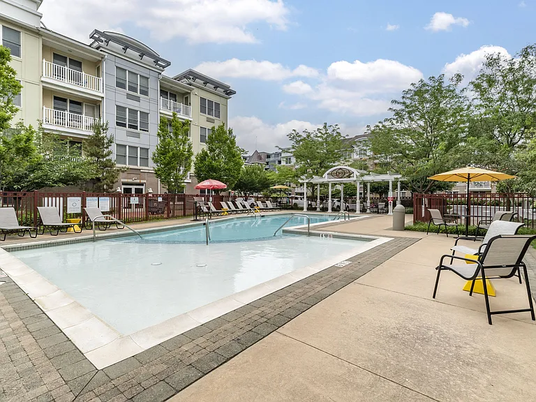Pier Village Apartments — Photo 47