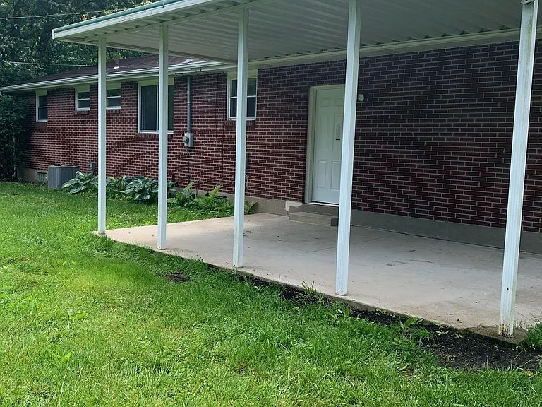 3350 Sunnyside Dr — Photo 20
