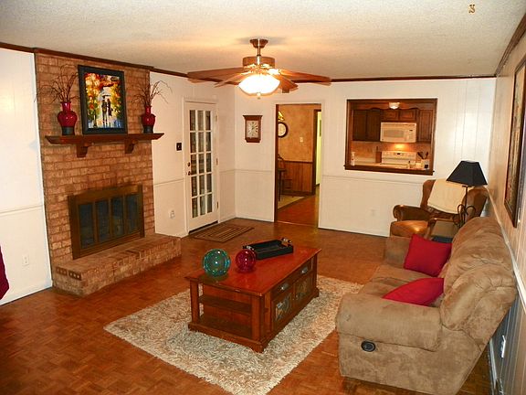 Den to kitchen