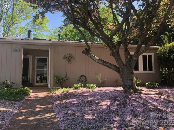 8014 Horse Chestnut Ln, Charlotte, NC 28277