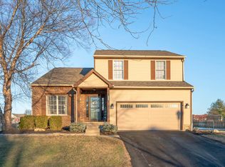 1796 Creekview Dr, Marysville, OH 43040