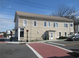 256 E Main St, Middletown, NY 10940