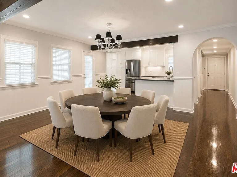 1118 S Cardiff Ave #1 — Photo 11