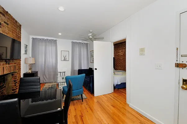 Rented by Corcoran | media 42