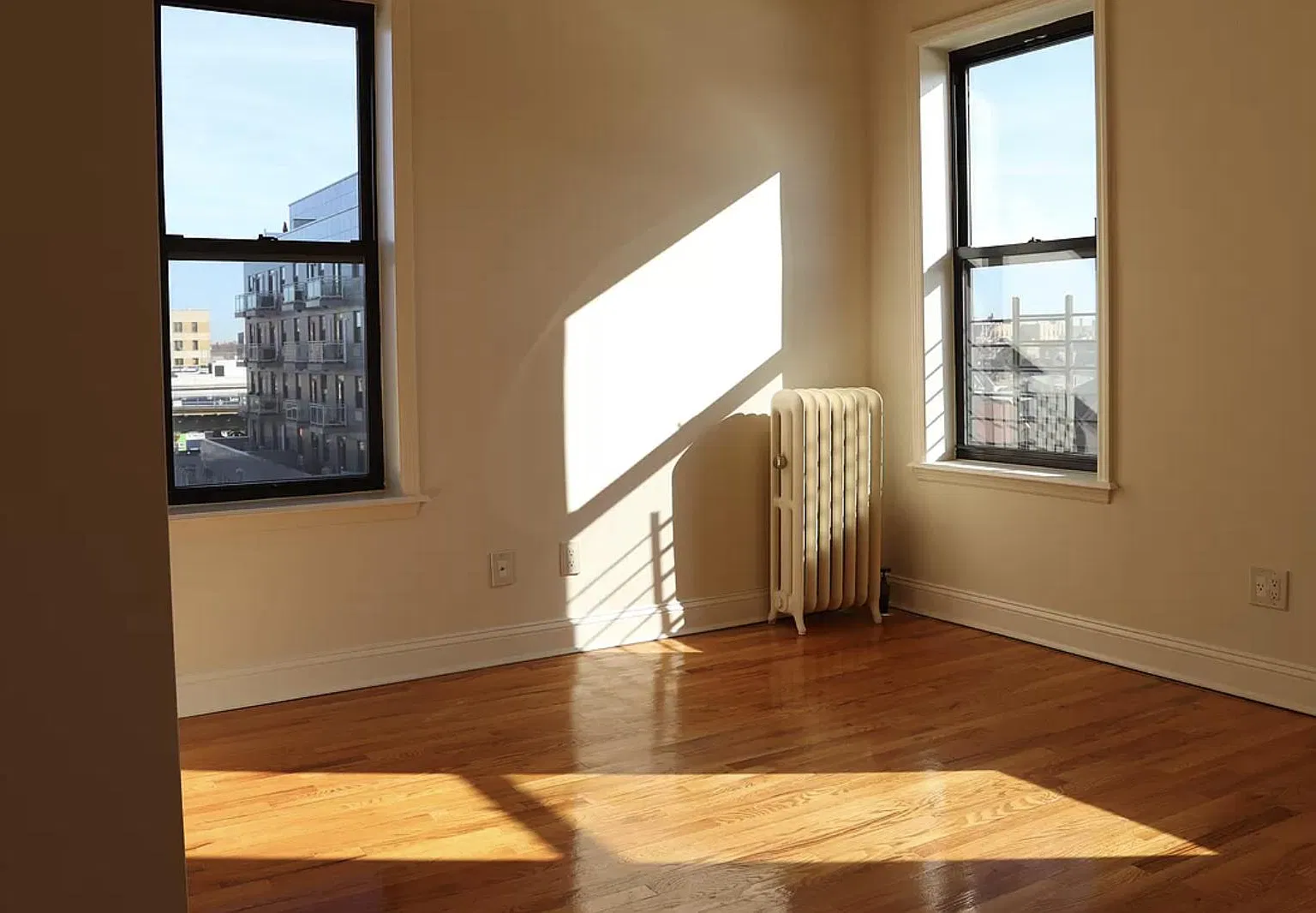Bay 26th St, Brooklyn — Photo 3
