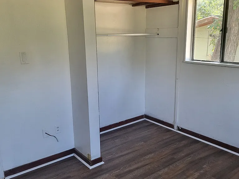 1637 W McDowell Rd — Photo 7