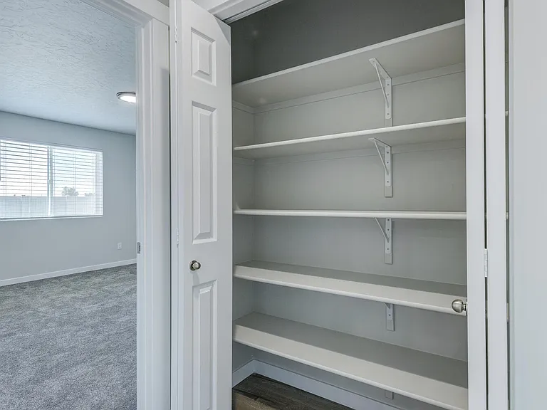 2395 W Opalite Dr — Photo 17