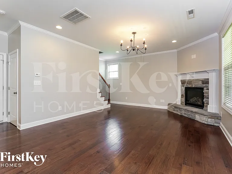 2992 Cameron Village Ct — Photo 3