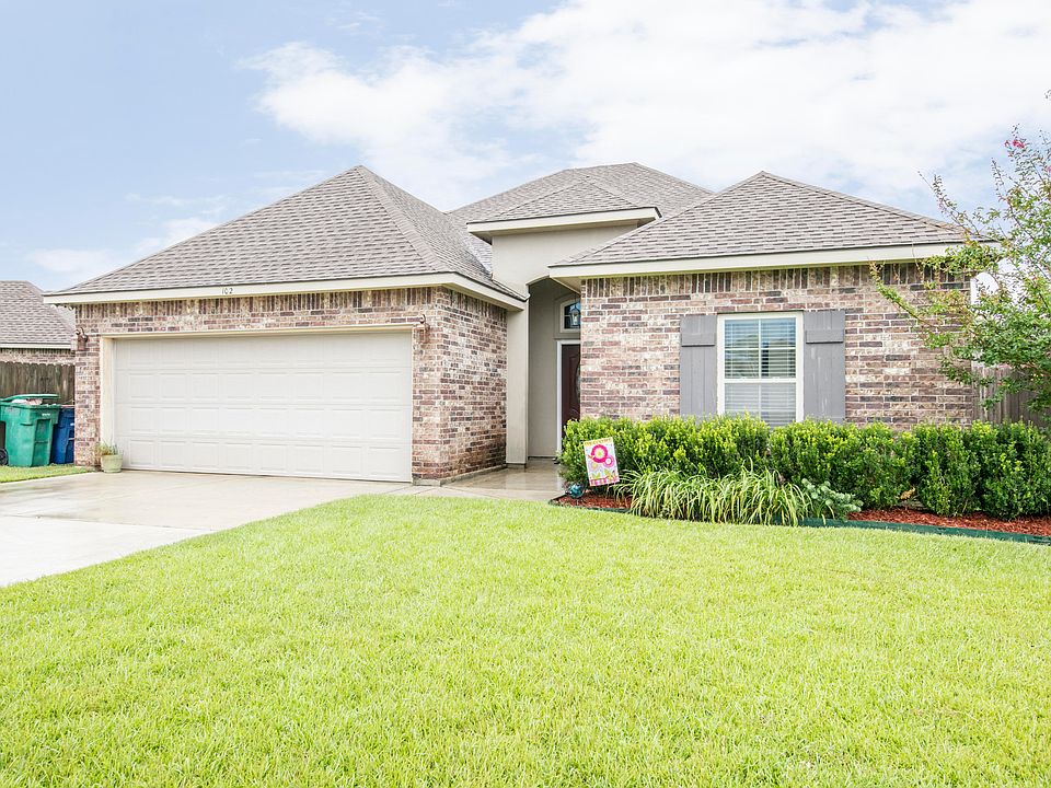 1st image of 102 Dusty Canyon Dr