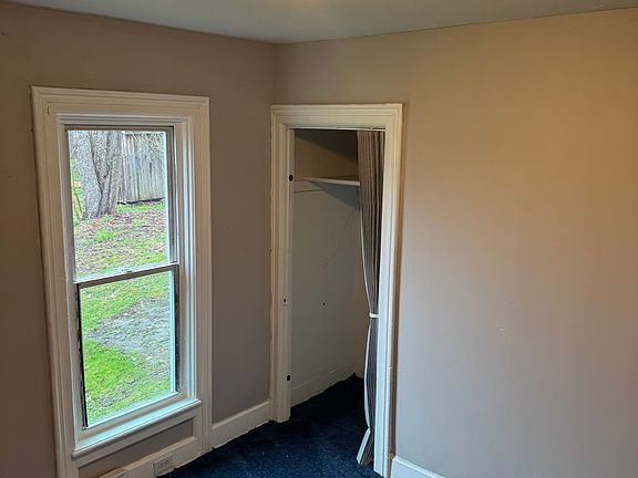 4th image of 61 Ellicott St #1