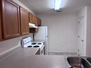 64 7th St #64, Shalimar, FL 32579